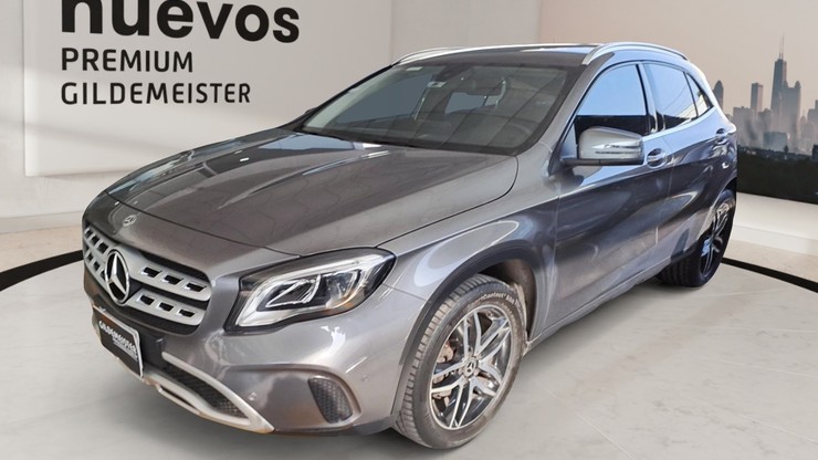 MERCEDES BENZ GLA 180