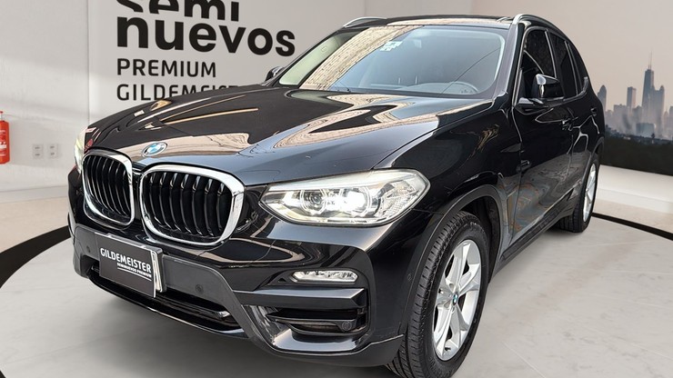 BMW X3 20I