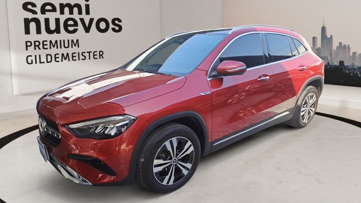 MERCEDES BENZ GLA 200